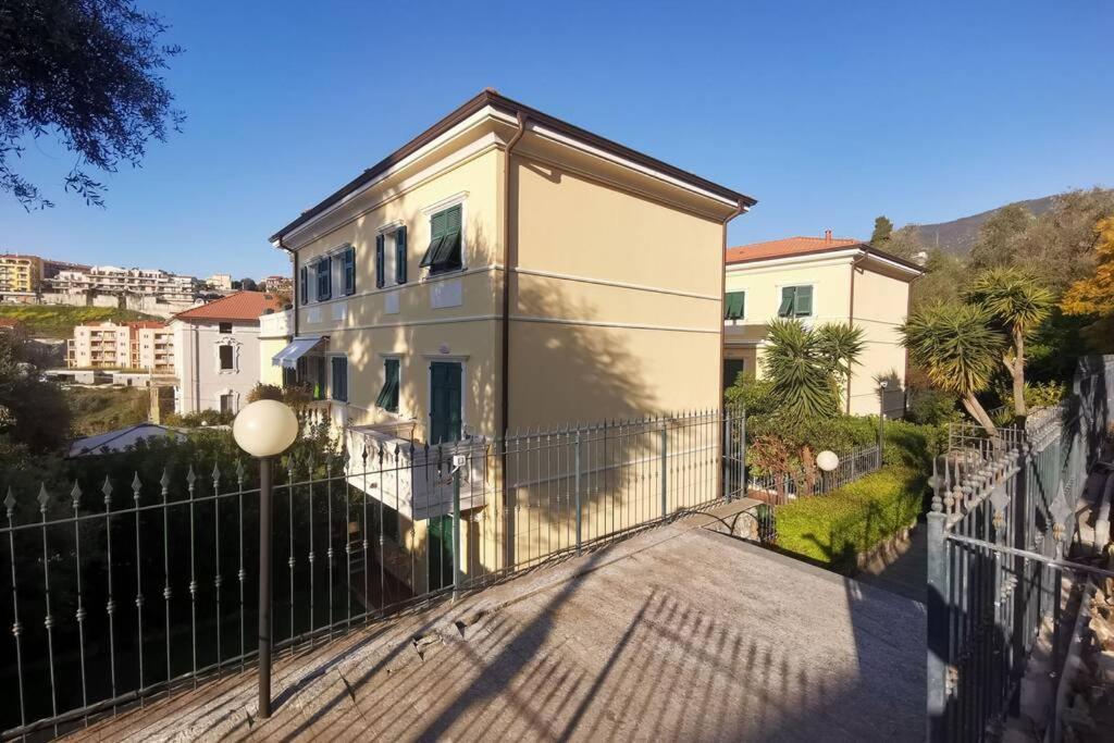 Vicky'S Homestay Sanremo - C. Citra 008055-Lt-1257 Exterior photo